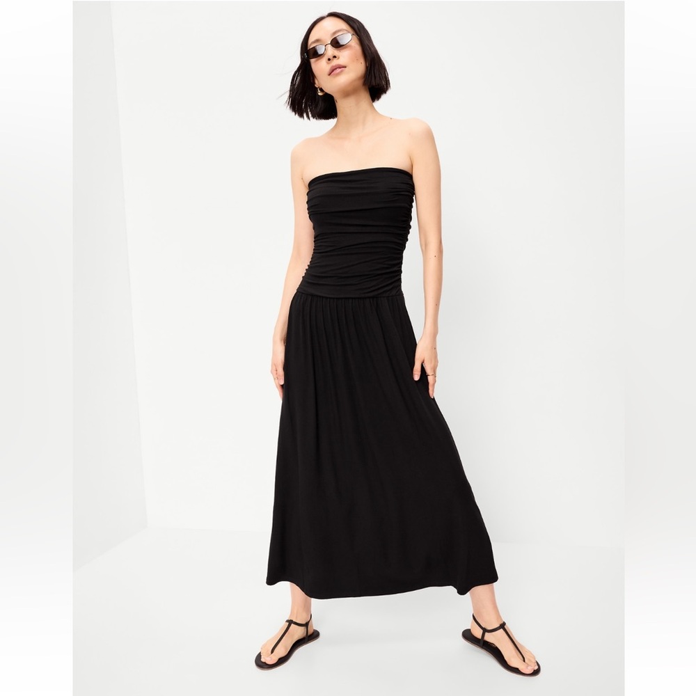 Old Navy Fit & Flare Drop-Waist Maxi Tube Dress Black